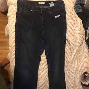 Dark wash Levi’s straight leg jeans